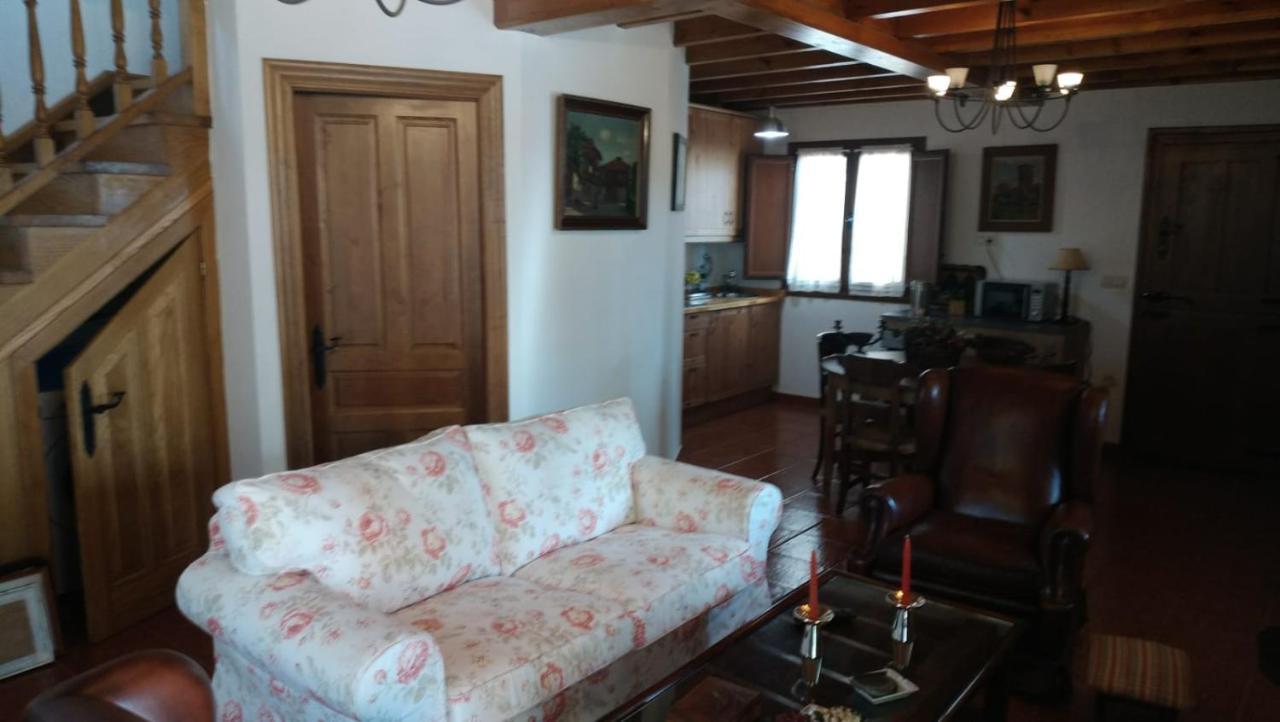 Villa Isabel Piloña Zewnętrze zdjęcie